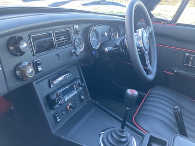 MGB GT V8 MGB GT V8