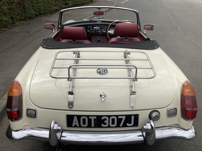 MGB Roadster MGB Roadster
