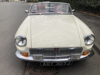 MGB Roadster MGB Roadster
