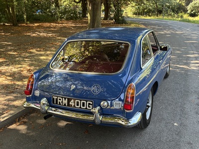 MGB GT