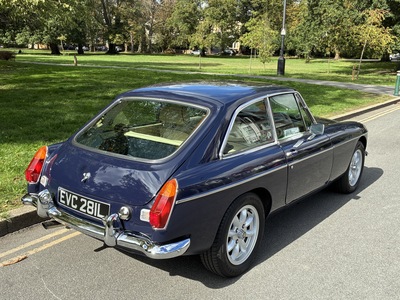 MGB GT
