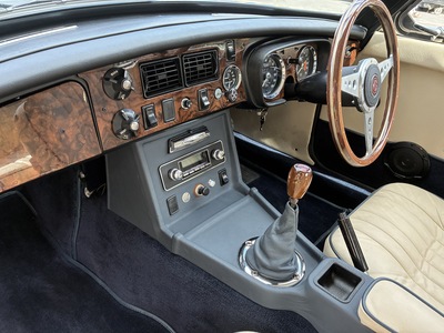 MGB GT