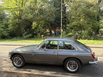 MGB GT